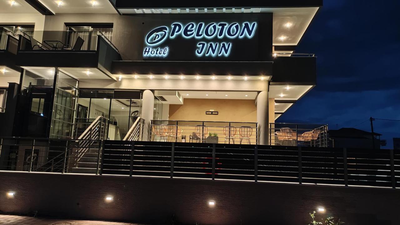 Peloton Inn Paralía 외부 사진