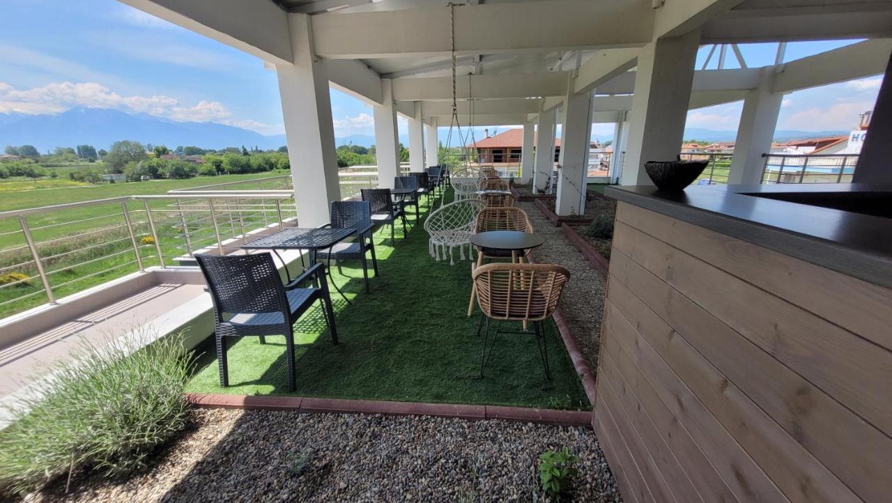 Peloton Inn Paralía 외부 사진