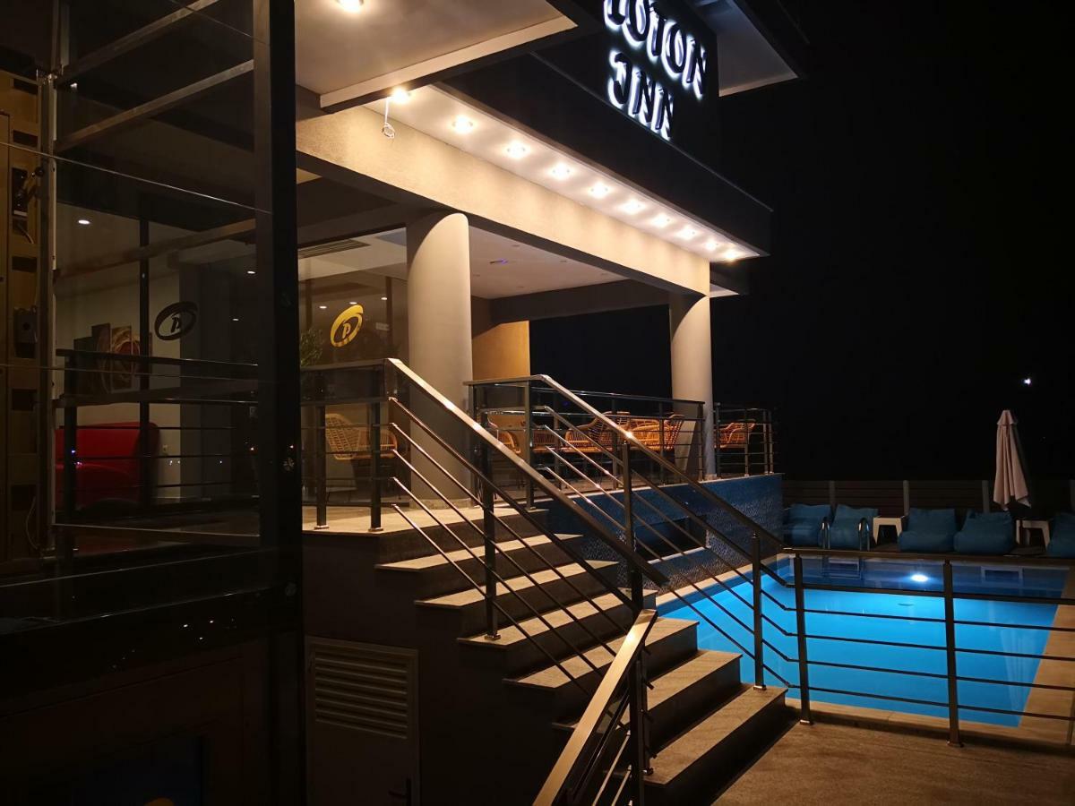 Peloton Inn Paralía 외부 사진